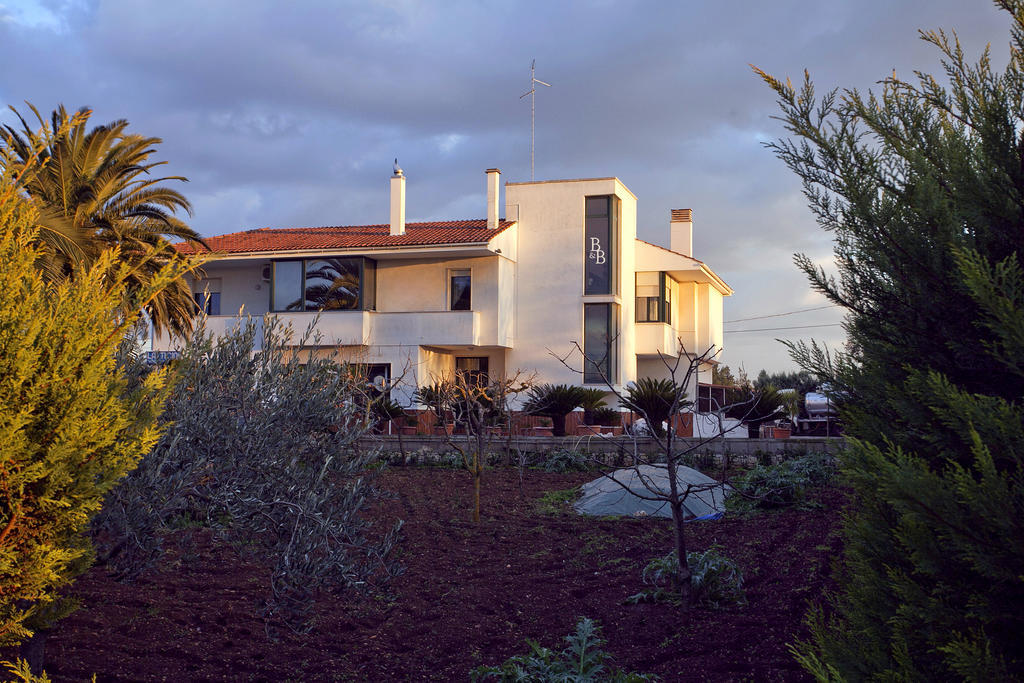 B&B Residenza Bianco Alle Grotte Di Castellana Castellana Grotte Værelse billede